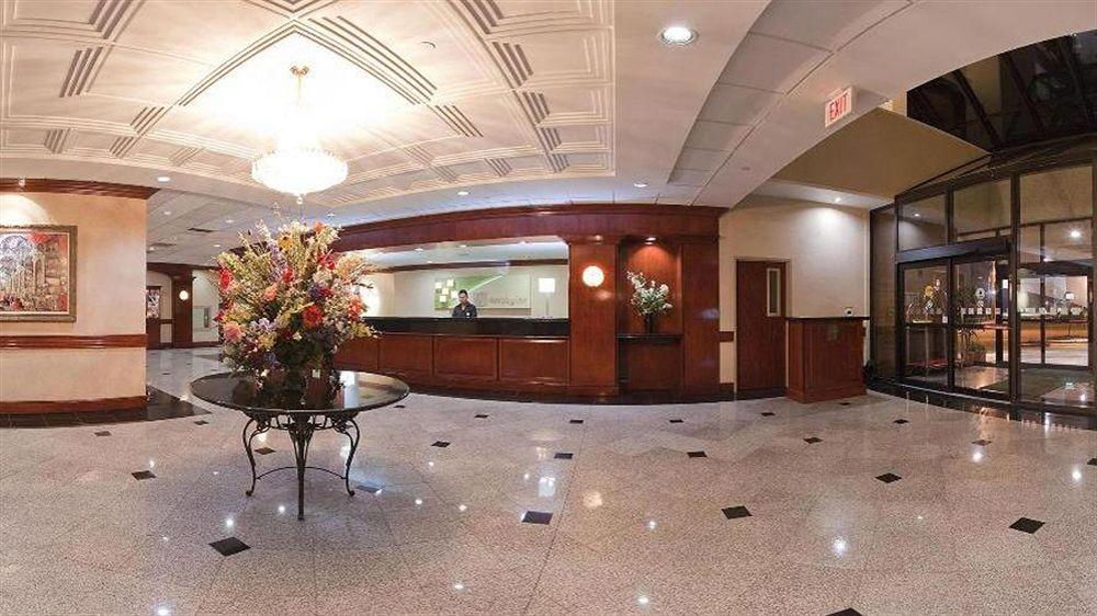 Delta Hotels By Marriott Muskegon Convention Center Extérieur photo