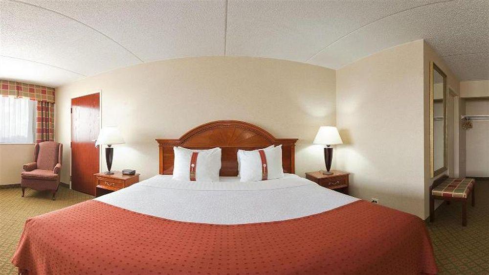 Delta Hotels By Marriott Muskegon Convention Center Extérieur photo