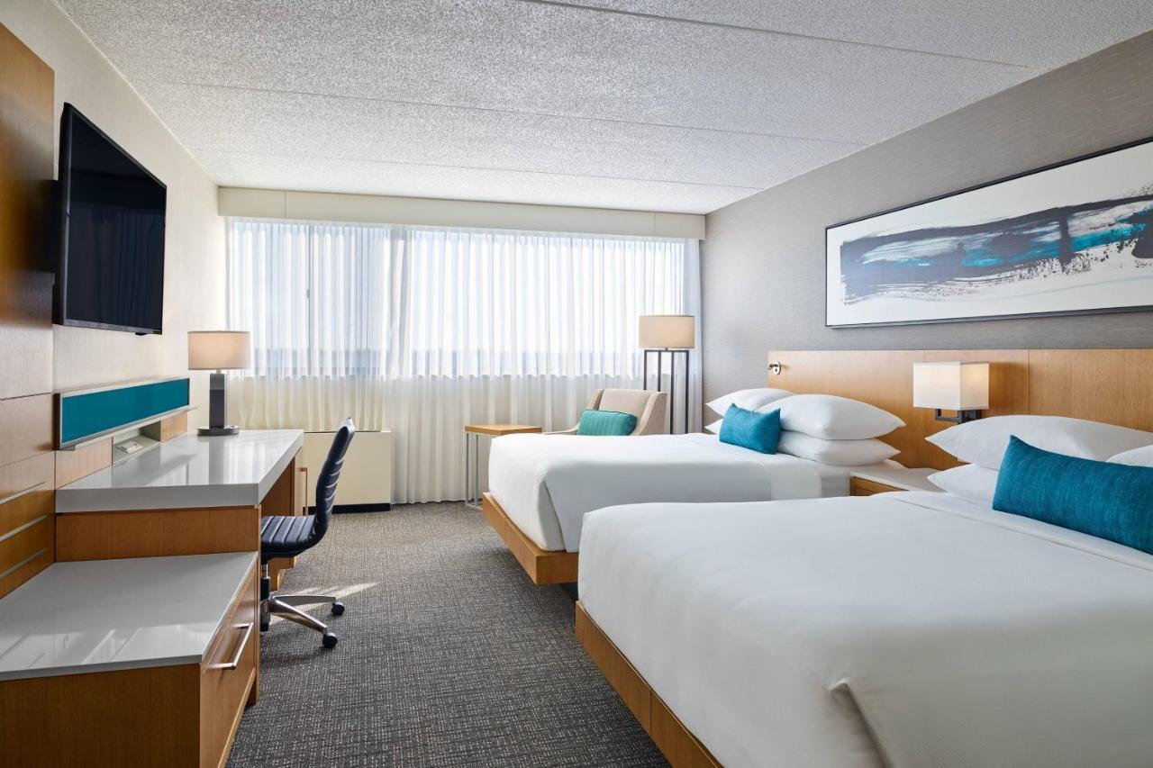 Delta Hotels By Marriott Muskegon Convention Center Extérieur photo